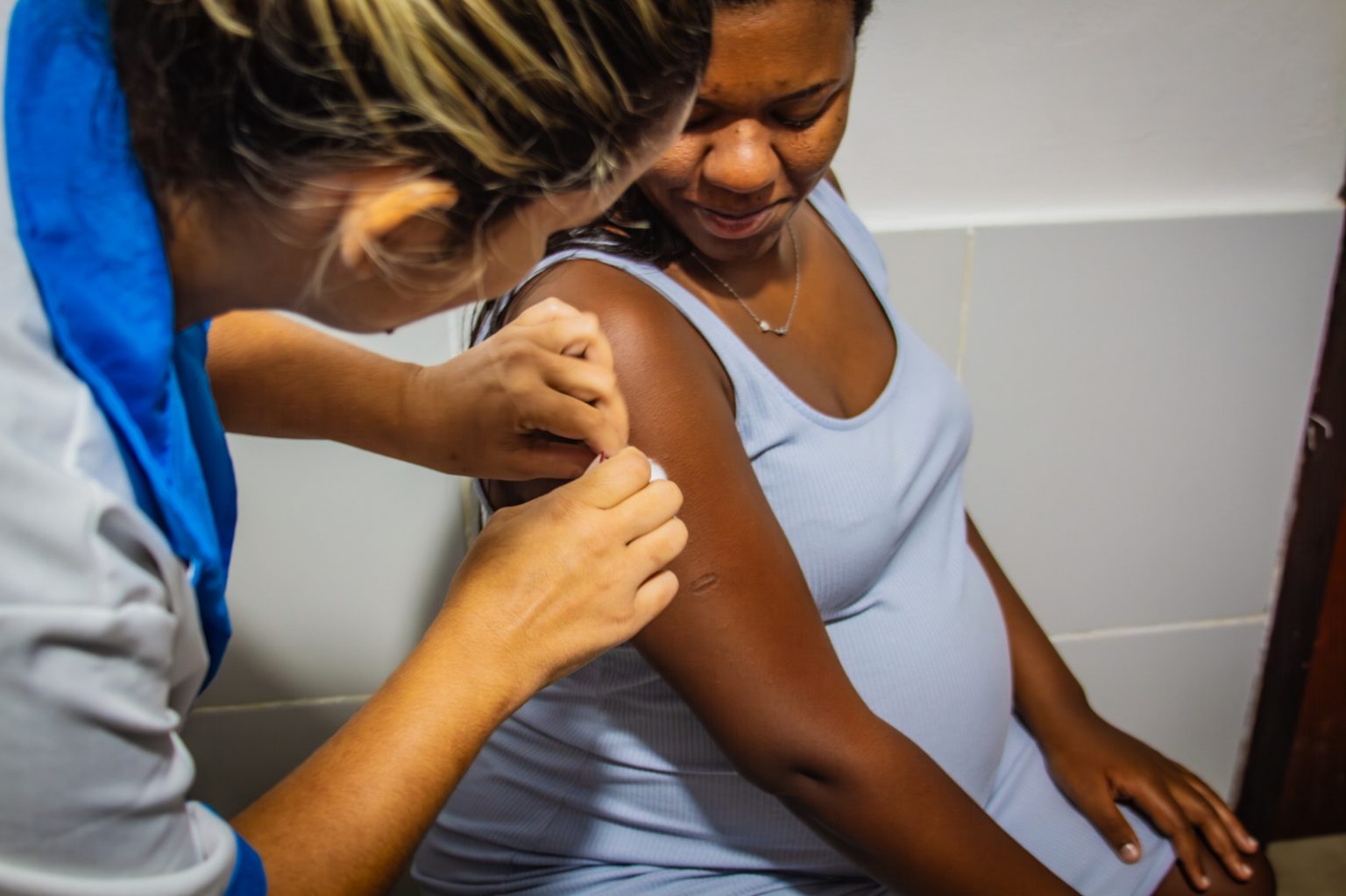 Prefeitura de Maricá oferece atendimentos multiprofissionais e vacinação no distrito de Ponta Negra neste sábado (20/12)